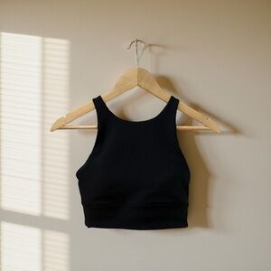 Women’s Lululemon Sports Bra! Size 6!